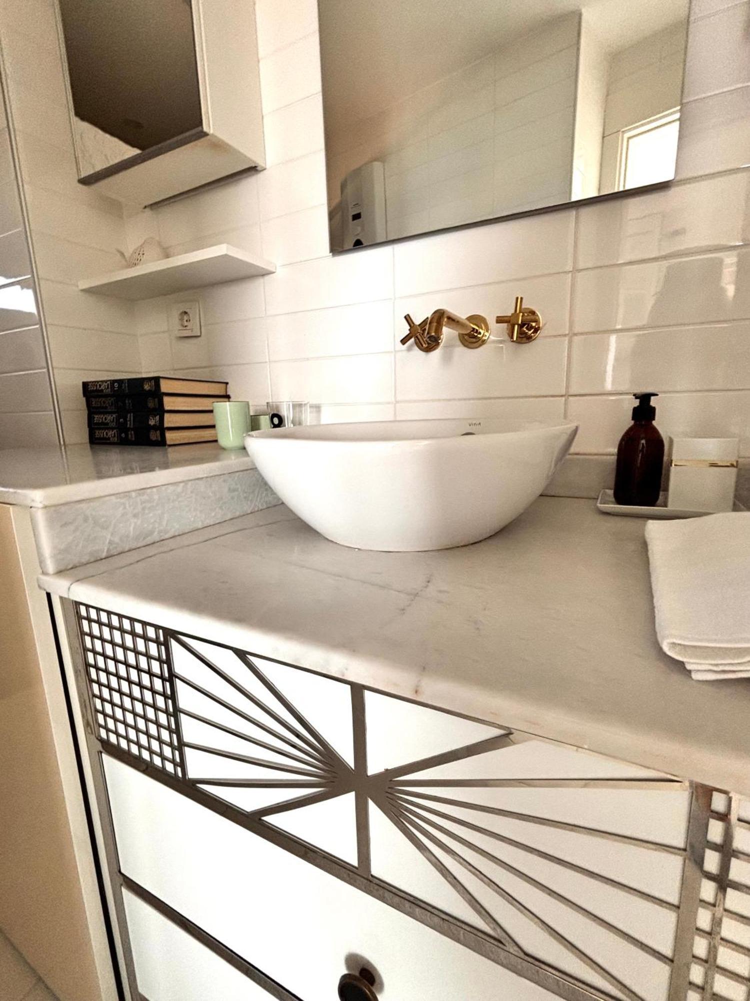 Sato Design Hotel (Adults Only) Кешме Номер фото